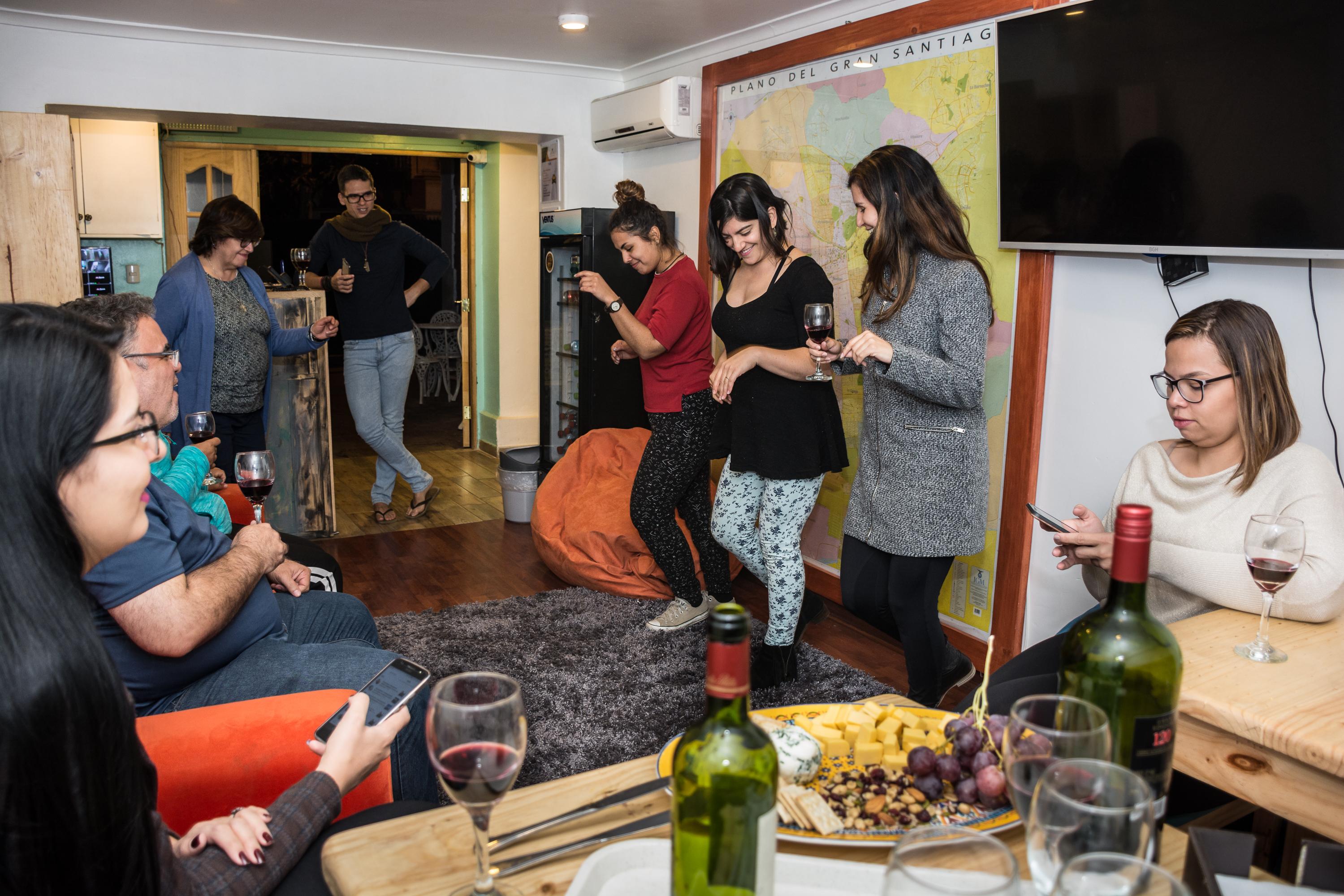 Hostal Casa Aborigen Santiago Ngoại thất bức ảnh