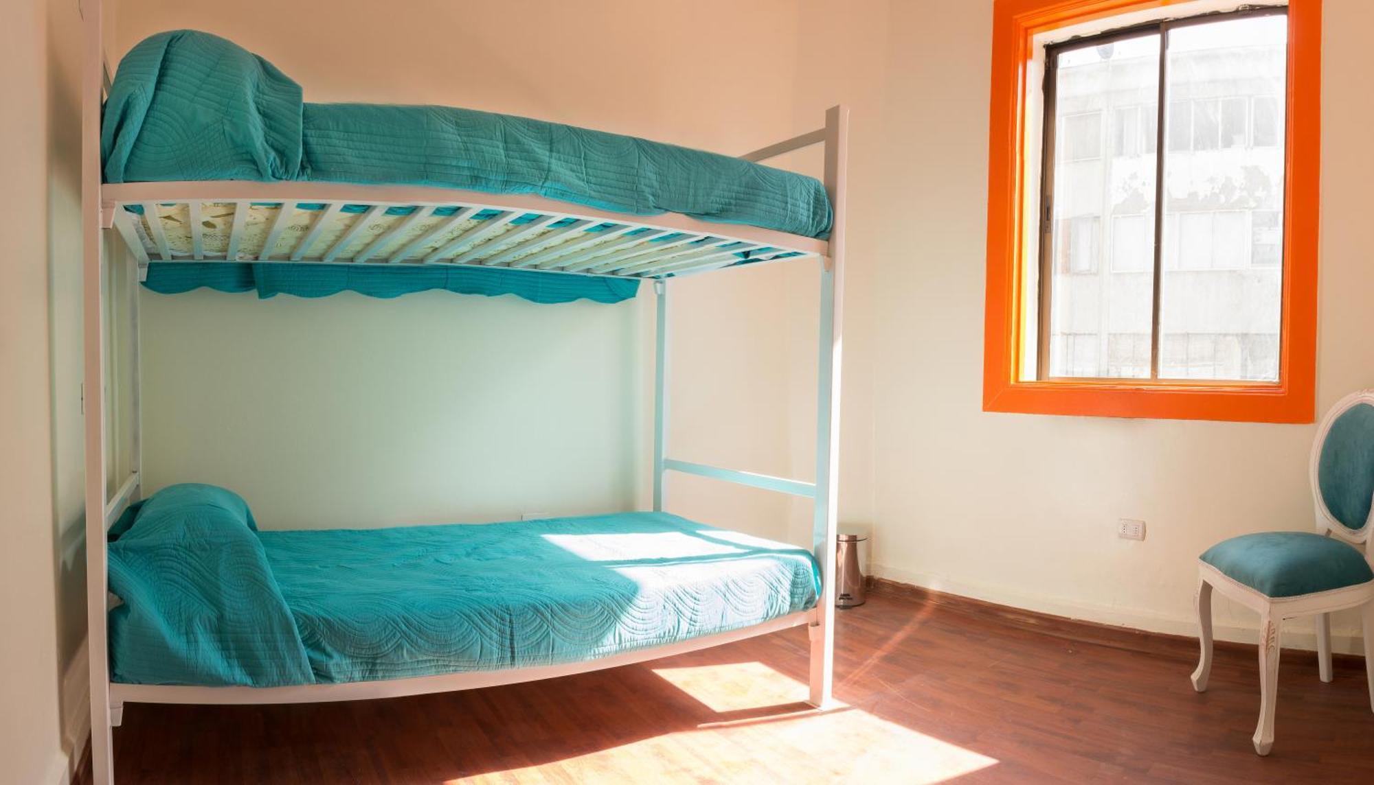 Hostal Casa Aborigen Santiago Ngoại thất bức ảnh