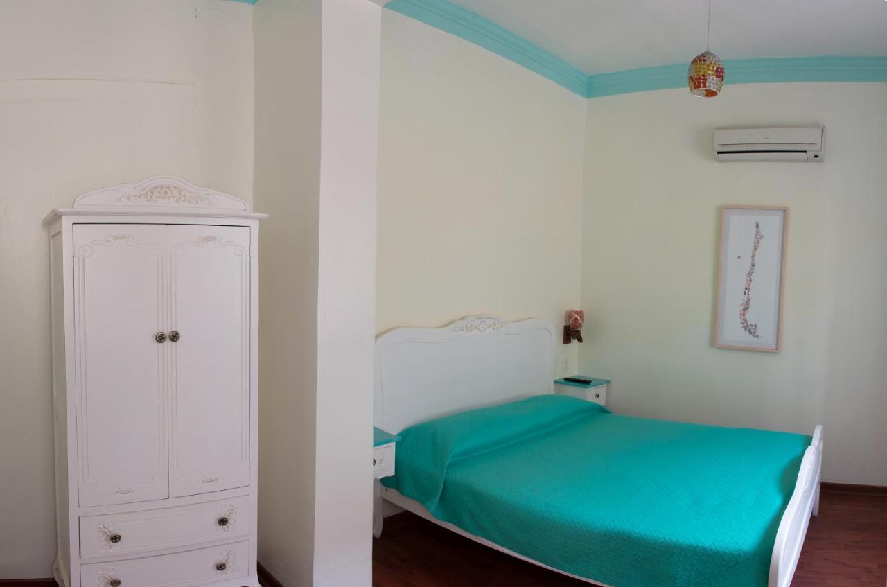 Hostal Casa Aborigen Santiago Ngoại thất bức ảnh